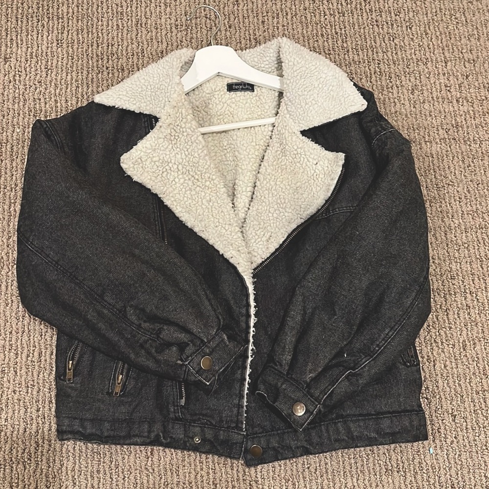 Oversized furry jacket in black denim